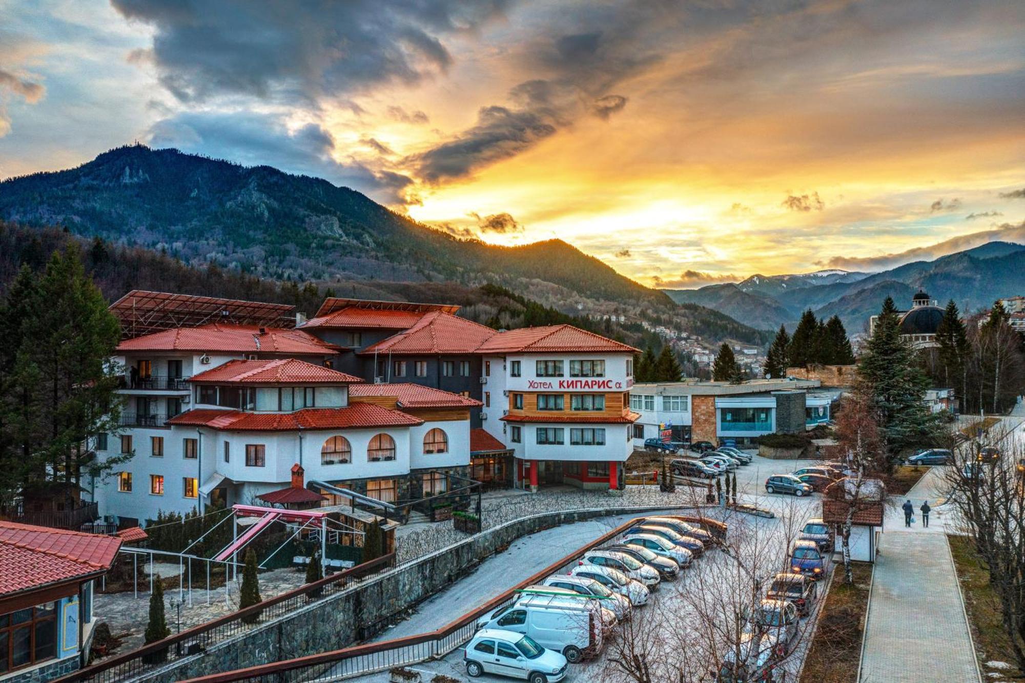 Spa Hotel Kiparis Smolyan Exterior foto