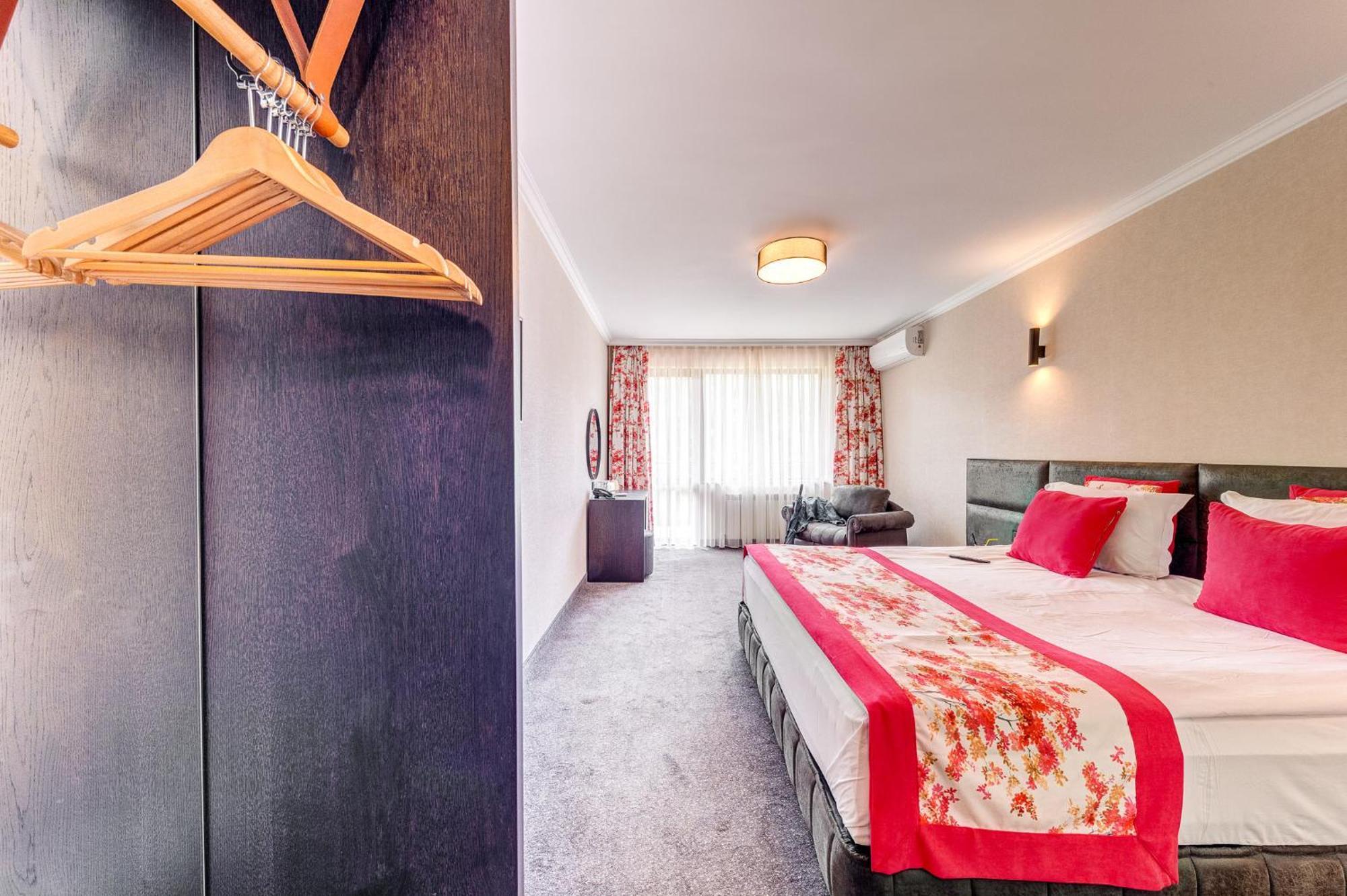 Spa Hotel Kiparis Smolyan Exterior foto